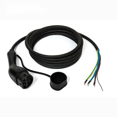 C.A. de remplissage 250V de câble de chargeur de la prise 32A/1Phase EV de l'arme à feu IEC62196 de véhicule électrique simple de Type2