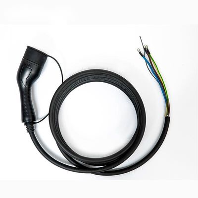 C.A. de remplissage 250V de câble de chargeur de la prise 32A/1Phase EV de l'arme à feu IEC62196 de véhicule électrique simple de Type2