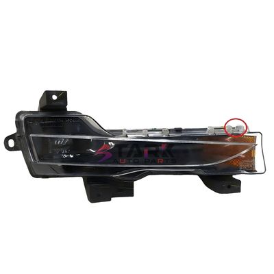 L'assemblage de la lampe de brouillard avant droit pour Tesla modèle Y 1077392-00-F